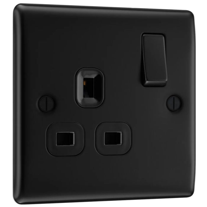 BG NFB21B Matt Black Single Switched 13A Socket