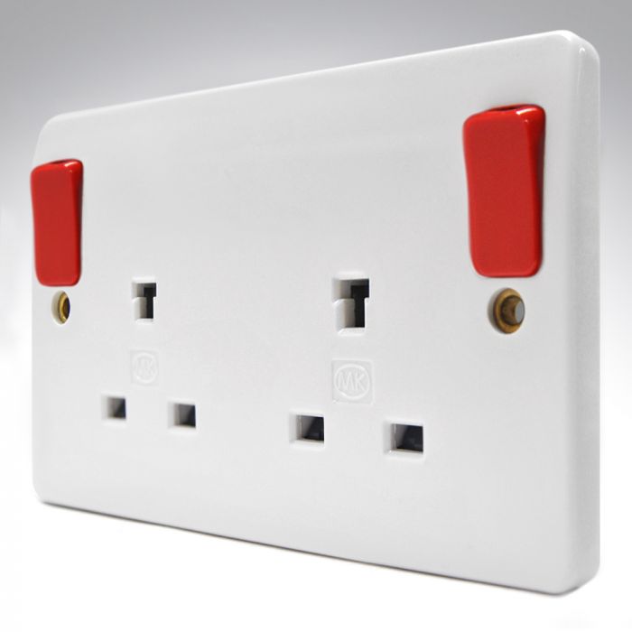 MK K1246D1RED Double Socket Non-Standard Earth Pin