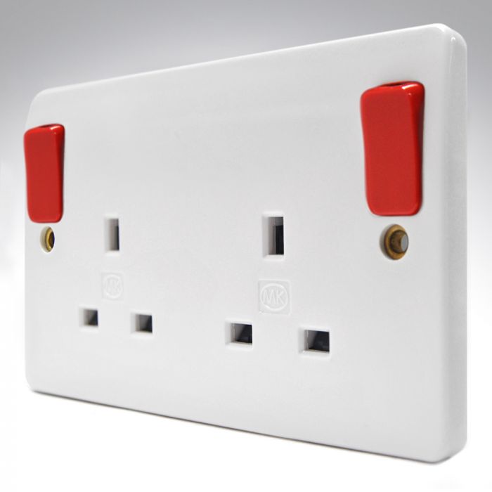 MK K2746D1WHI Double Socket Red Outside Switches